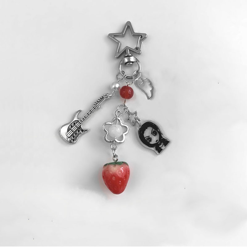 Breloki do kluczy Nana Hachi y – Nana Anime Merchandise recenzja i cena